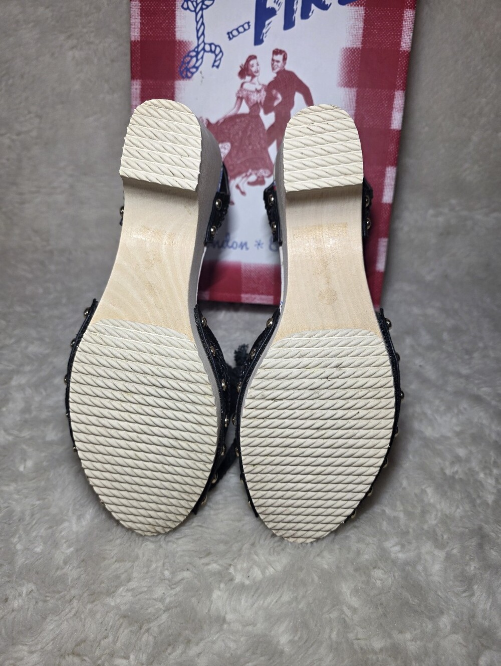 Miss L-Fire Tahiti Black Raffia Wood Wedges NIB 40 - Picture 8 of 10